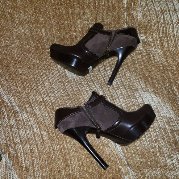 Gucci Brown Booties - Picture 6 of 6